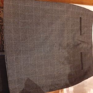 Atelier Luxe pencil skirt size 14 grey and black plaid